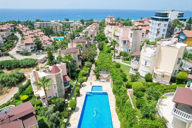 Kestel Viertel 3+1 Einfamilienvilla – Privatgarten & Meerblick