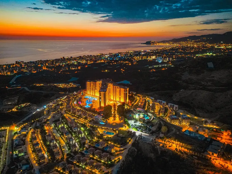 For Sale Goldcity 3+1 Villa