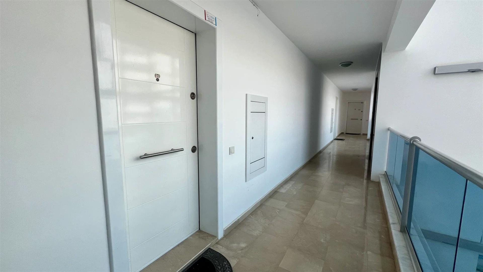 LUXURY 2+1 APARTMENT FOR SALE NEAR THE SEA ALANYA TOSMUR