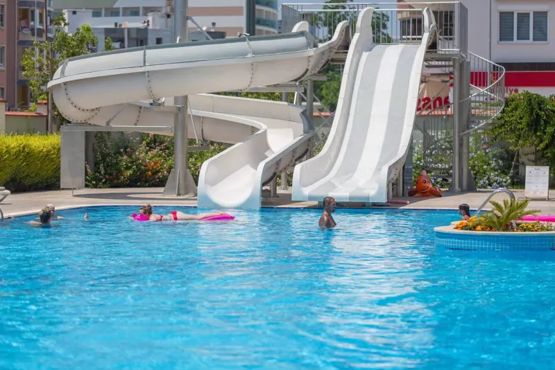 2+1 FULLY FURNISHED APARTMENT FOR  SALE IN TOSMUR ALANYA