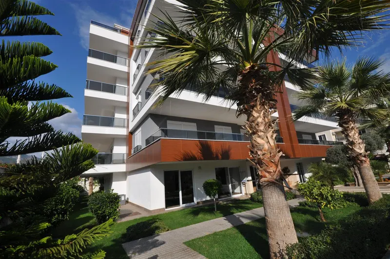 LUXURY 2+1  APARTMEN FOR SALE WITH GOOD PRICE