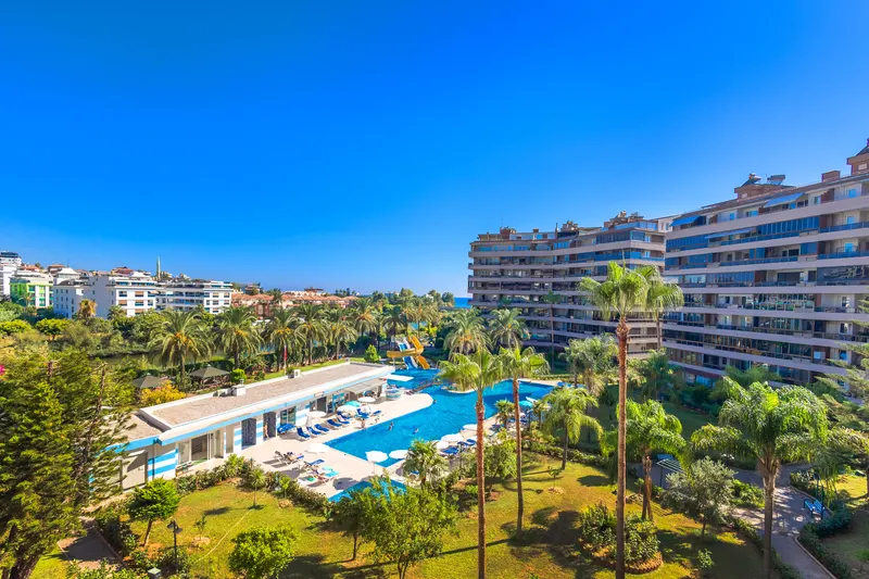 2+1 Apartment for Sale in Riverside Residence, Tosmur